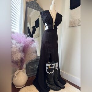 Chic Le Frique Black Cutout Maxi Dress Small Boho Goddess Deep V Side Cutout